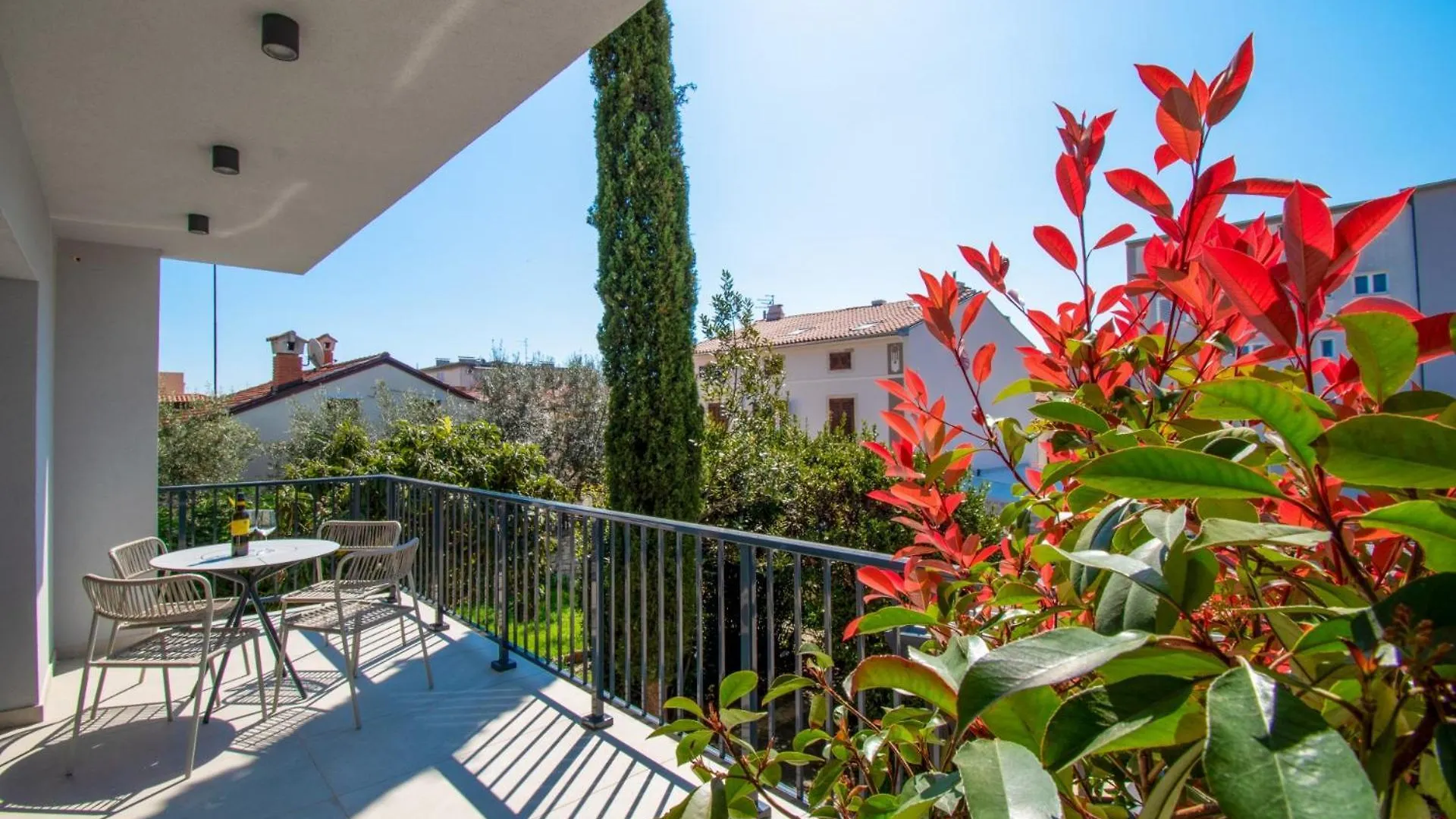 City Life With Free Parking 0*, Pula Croatia