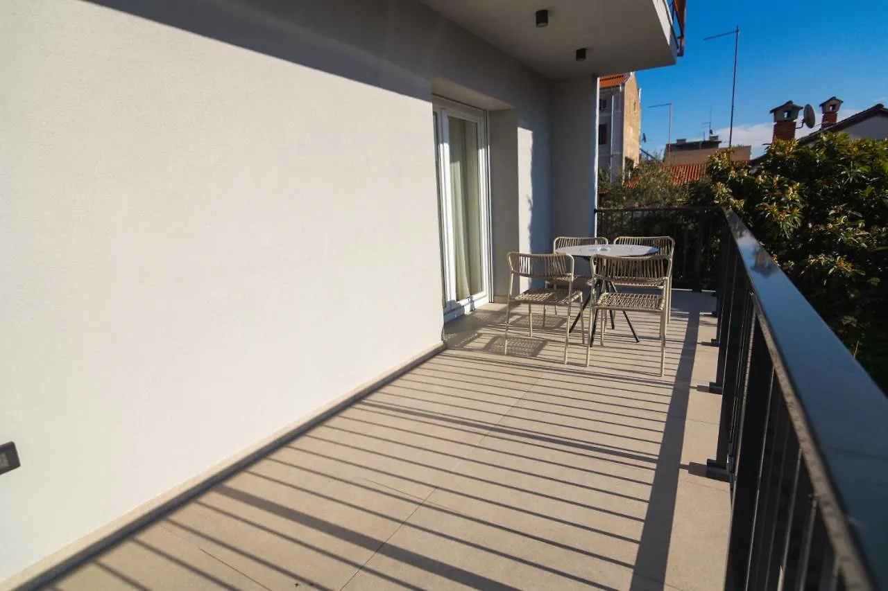 Apartment City Life With Free Parking Pula